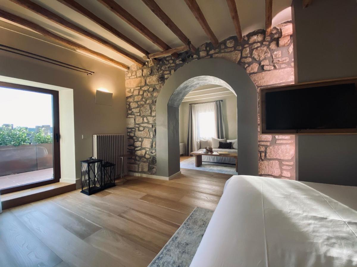 Готель Casa Llobera 1792 La Pobla de Cervoles Екстер'єр фото