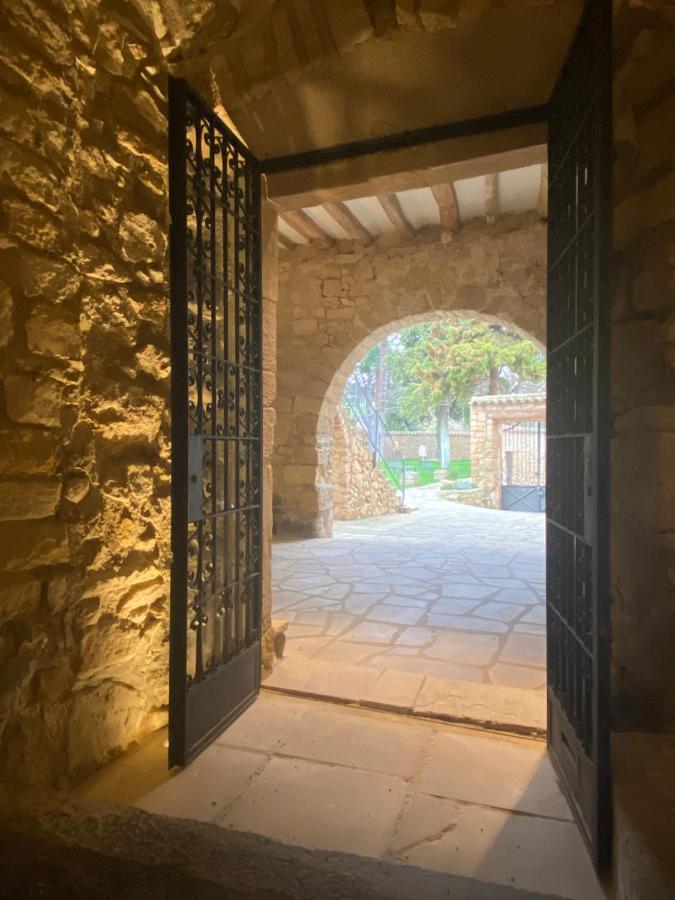Готель Casa Llobera 1792 La Pobla de Cervoles Екстер'єр фото