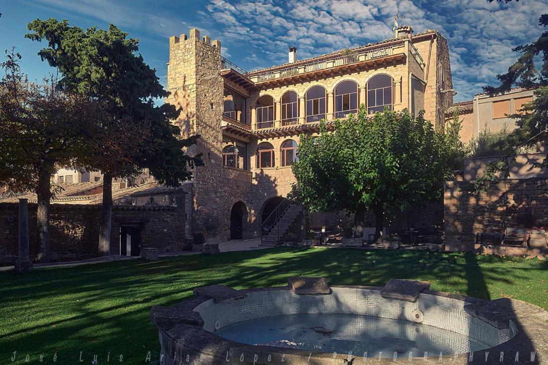 Готель Casa Llobera 1792 La Pobla de Cervoles Екстер'єр фото